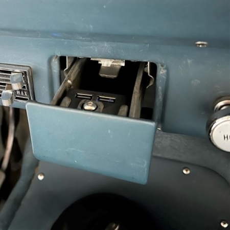 71-80 International Scout ashtray with hidden phone charger
